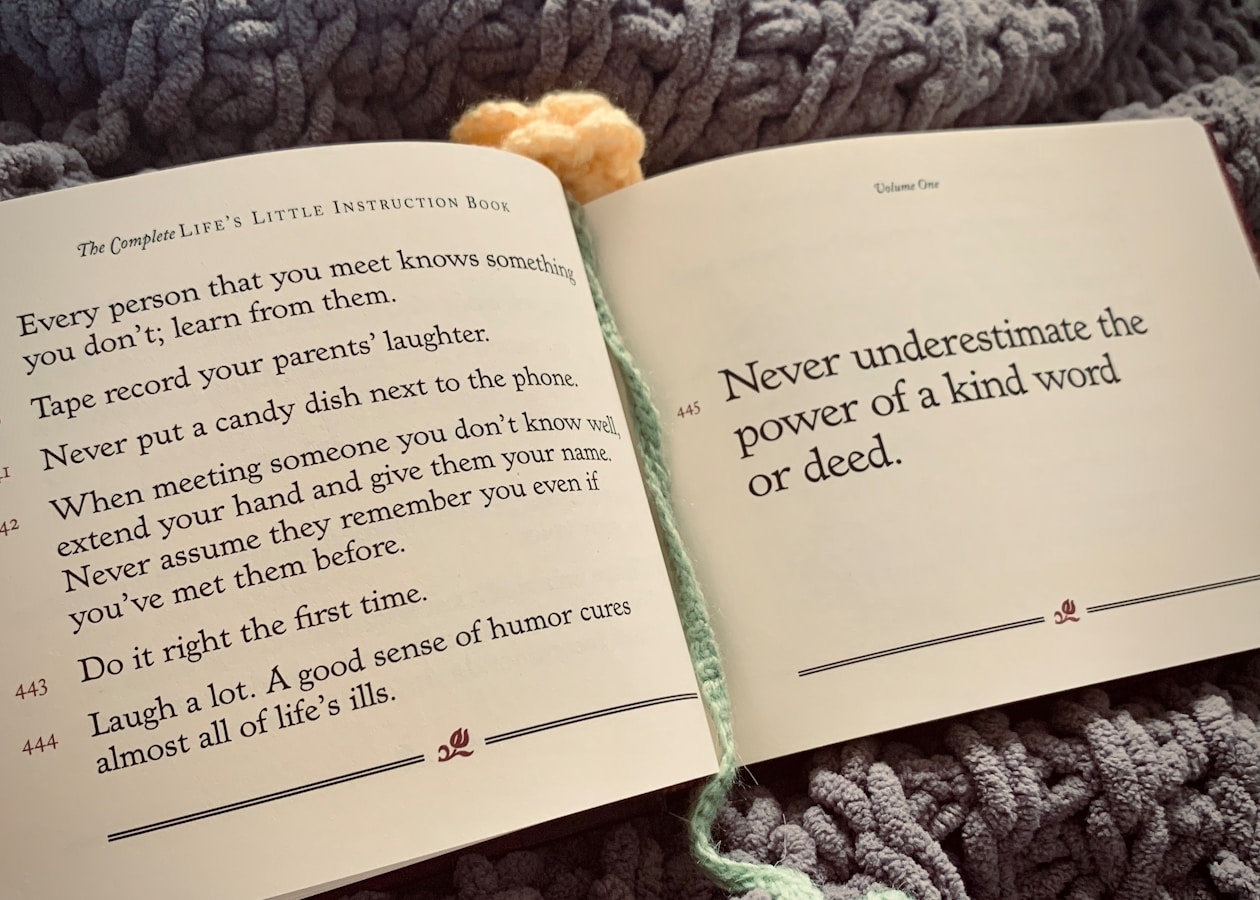 35+ Timeless Reading Quotes: Why Books Change Us